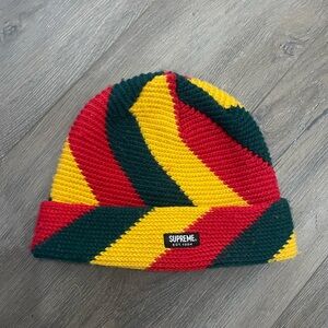 Supreme FW13 Diagonal Stripe Beanie Red Yellow Green Rasta Box Logo 2013 Hat